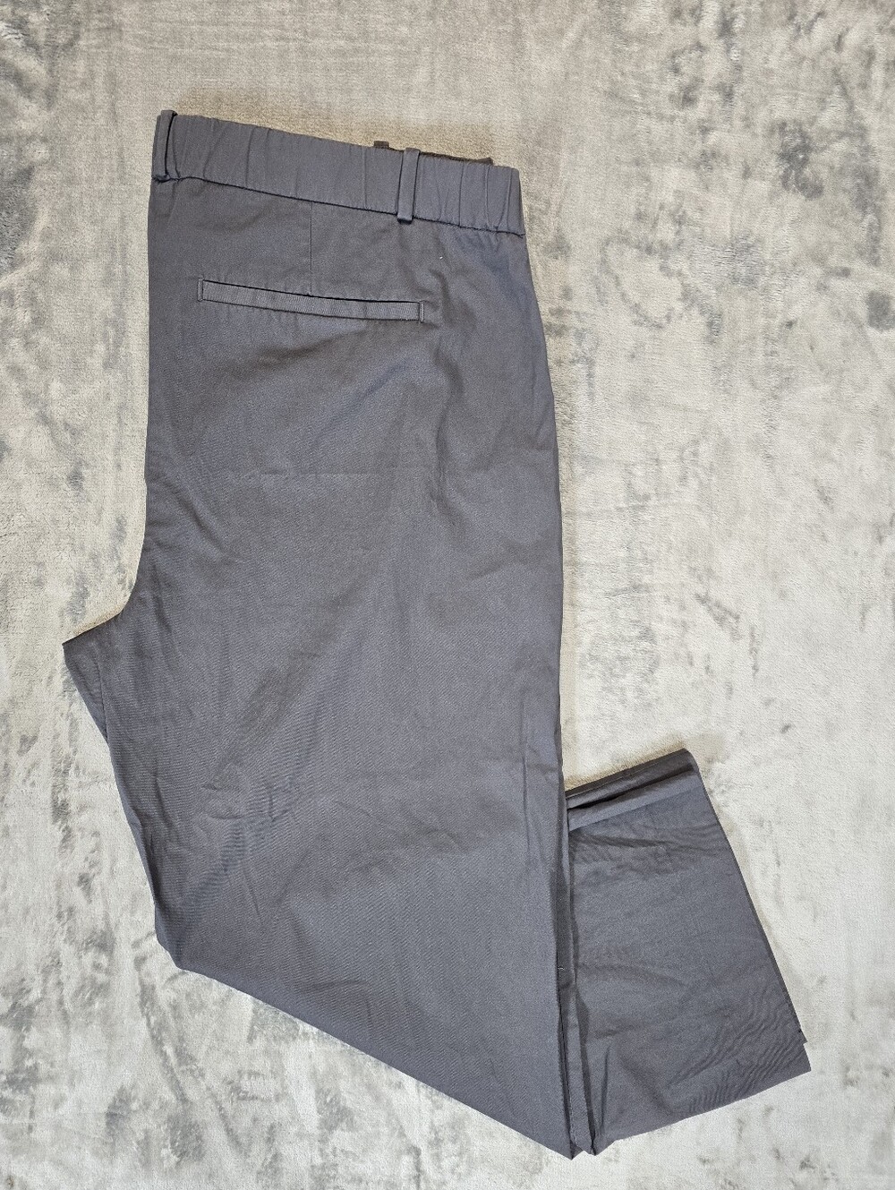 Abercrombie & Fitch Cropped Trousers Pants Size 34 X 18R Gray New NWT